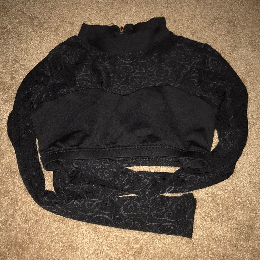 Motion Wear Black Long Sleeve Sports Bra